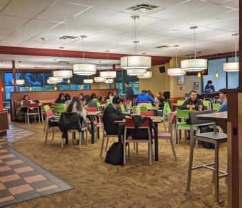 The inside seating area at Bravo Pasta/Edgy Veggies, located on the second floor of the Student Union.